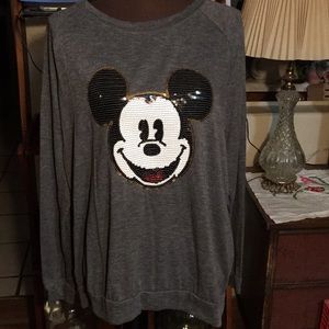 Disney lightweight sweatshirt-like “Mickey” Sz 19